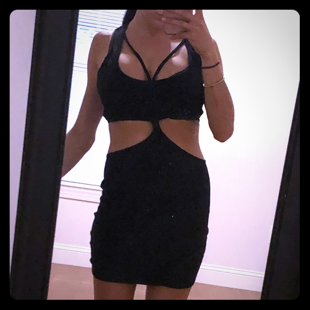 Sexy cutout black dress